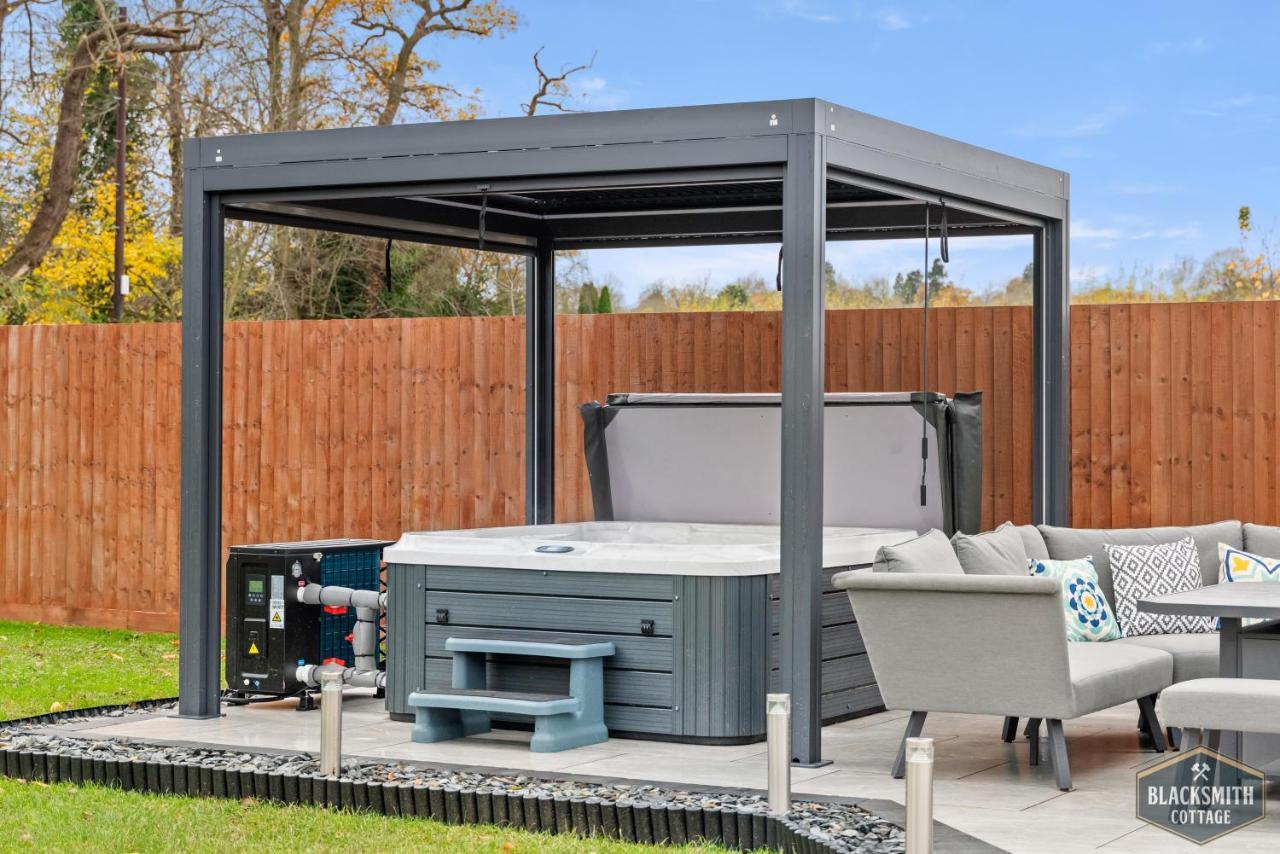 6Br Luxury Cottage, Hot Tubs, Hoar Cross, Staffordshire Newborough  外观 照片
