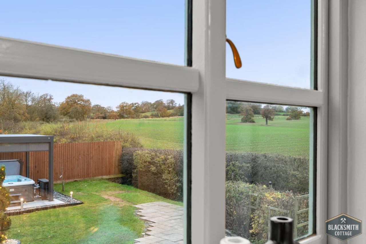 6Br Luxury Cottage, Hot Tubs, Hoar Cross, Staffordshire Newborough  外观 照片