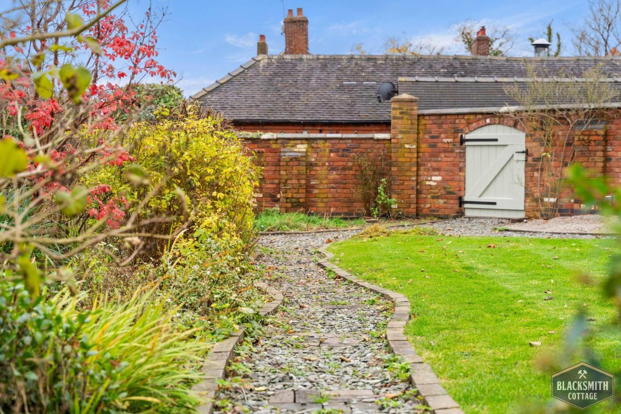 6Br Luxury Cottage, Hot Tubs, Hoar Cross, Staffordshire Newborough  外观 照片
